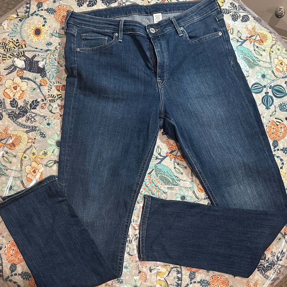 H&M Dark Blue Skinny Jeans